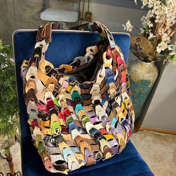 Genuine Leather Colorful Snakeskin XXL Bag - Picture 4 of 5